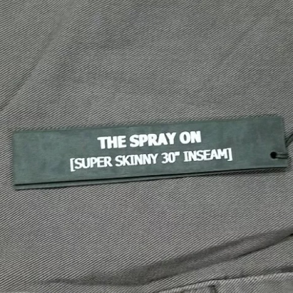 BLANK NYC WOMEN'S THE SPRAY ON SUPER SKINNY JEANS - Picture 4 of 5